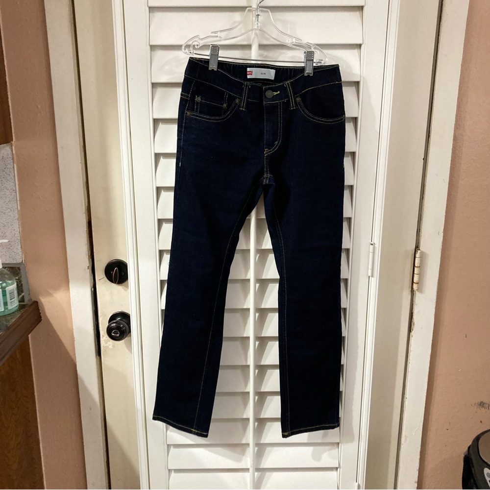 Girls Levi’s jeans sz 10 R. 25Wx25L
